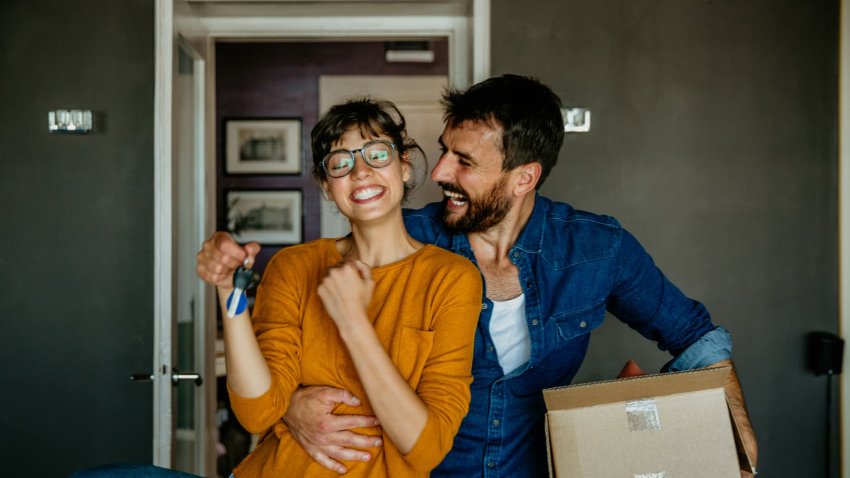 51% of singles say they would fast-track moving in with a partner to save money