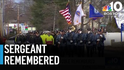 Public wake held for officer killed in Thanksgiving crash