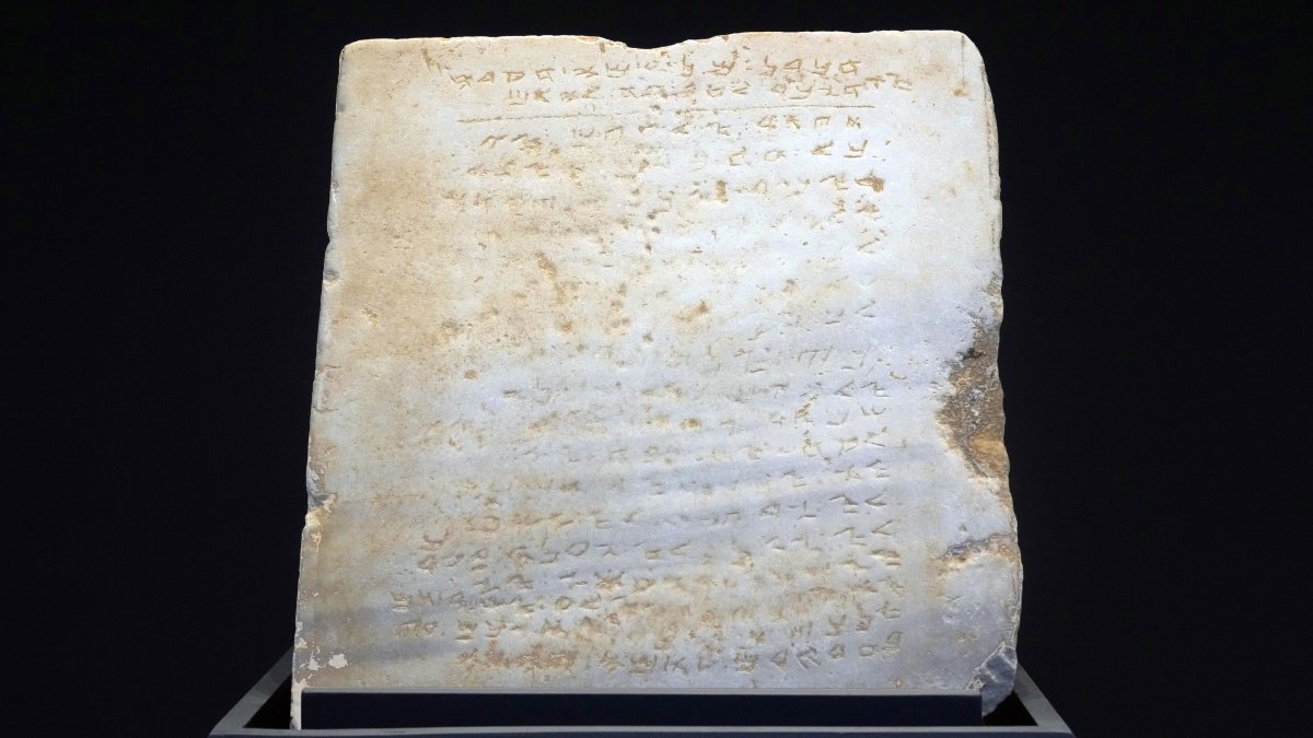 Federal Judge Blocks Texas Law Requiring Ten Commandments in Classrooms