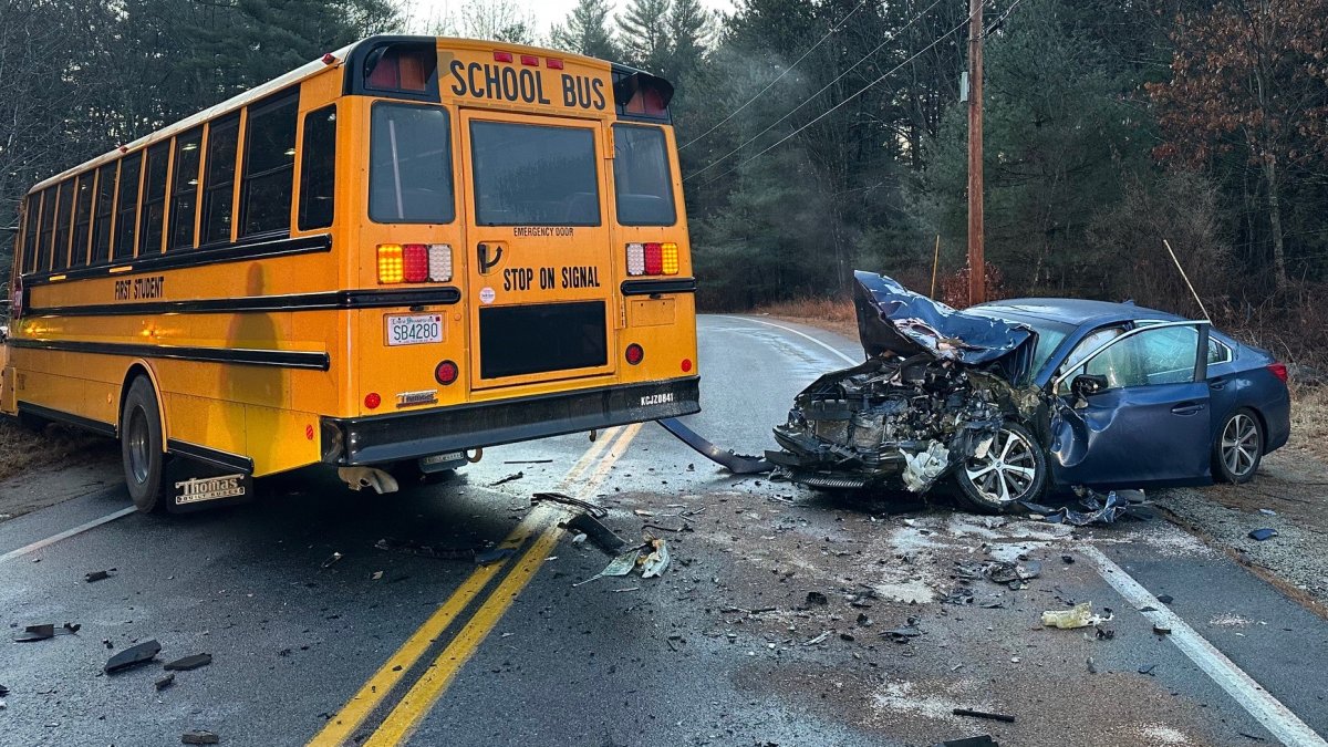 Nashua, NH school bus crash: 1 hurt on Tinker Road – NBC Boston nashua-nh-school-bus-crash-1-hurt-on-tinker-road-nbc-boston