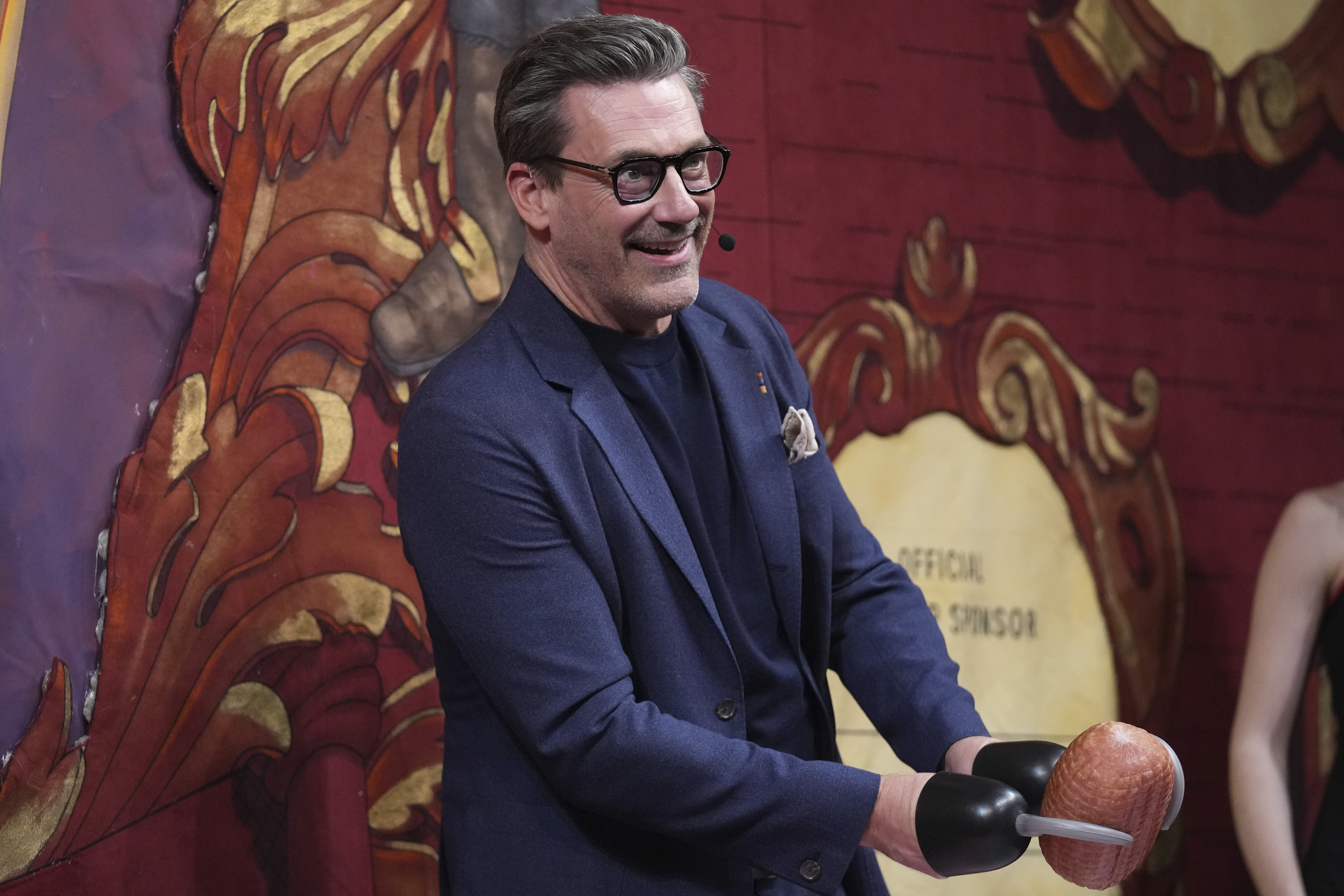 Jon Hamm honored as Harvard’s 2025 Hasty Pudding Man of the Year – NBC ...