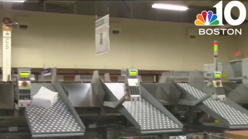 USPS temporarily suspends packages from China, Hong Kong