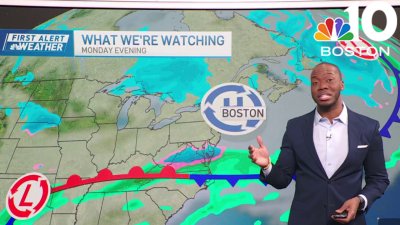 Tracking a messy winter storm on Thursday