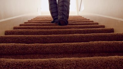 Fallon Health Minute: Preventing slips and falls