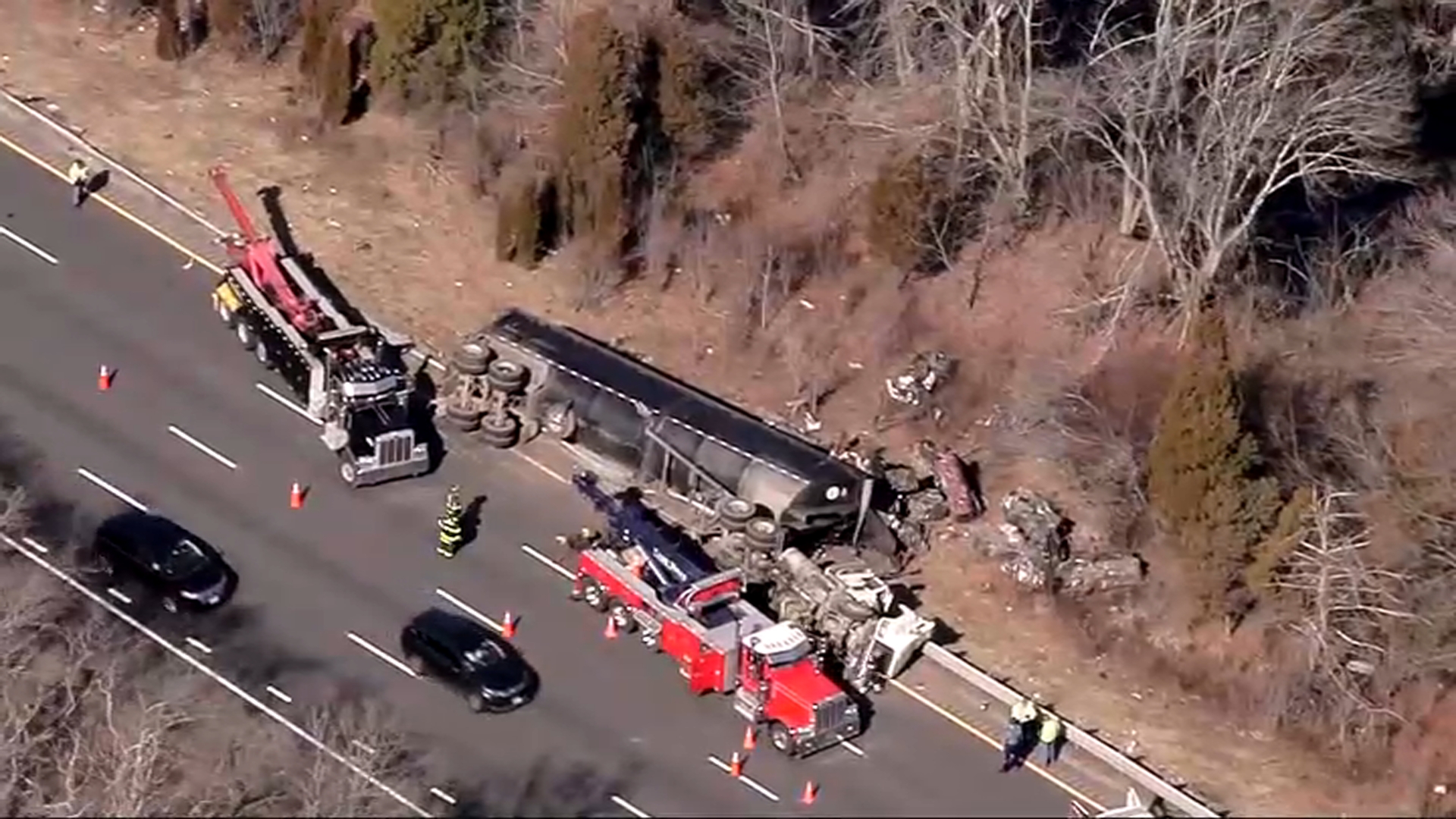 Truck rollover causing delays on I-93 in Randolph
