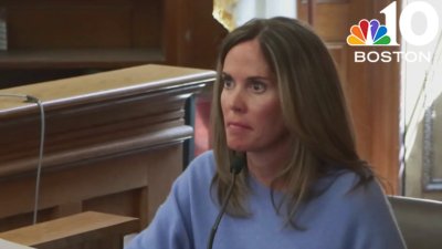 Jen McCabe says Karen Read repeated, ‘I hit him,' directed ‘hos long' search
