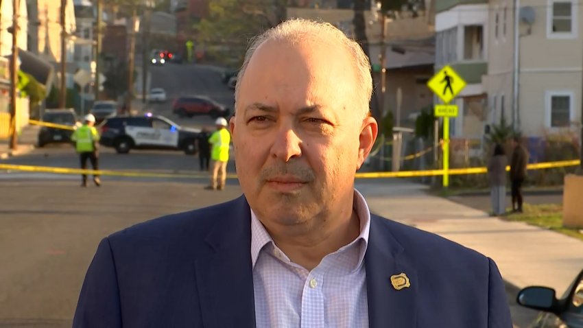 Waterbury police give update after crash that killed four people