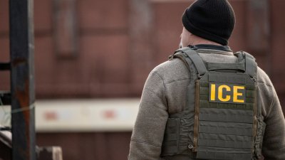ICE says it mistakenly deported Maryland father to El Salvador