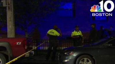 2 people shot in Dorchester, police say