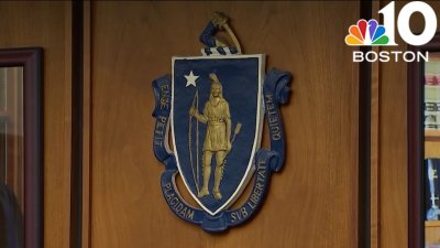 Calling for pay raise, some Mass. public defenders stop work