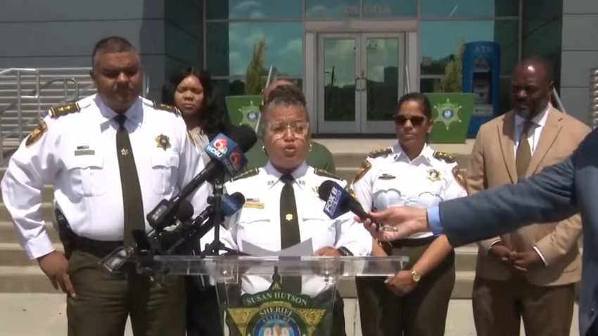 Officials in New Orleans hold press briefing over escaped inmates