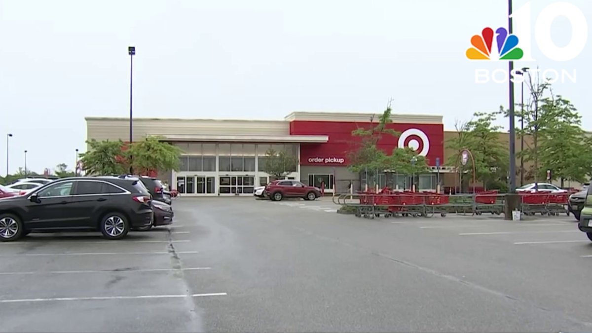 Target Wareham Crossing Woman says man filmed her in Wareham Target fitting room – NBC Boston