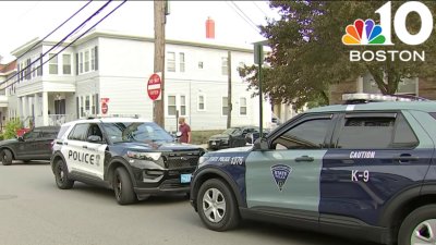 Person stabbed in Everett, police say