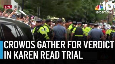 Crowds gather outside courthouse to hear verdict