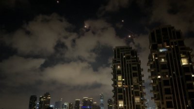 Trump anuncia que Israel e Irán acordaron un alto al fuego total