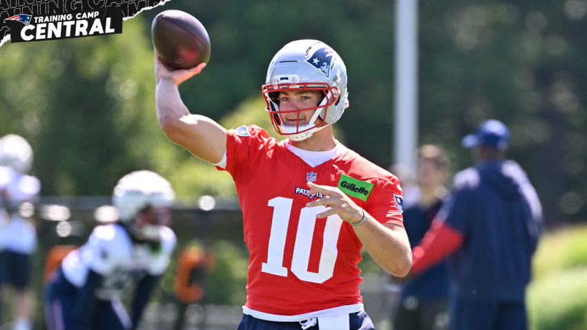 Patriots quarterback Drake Maye