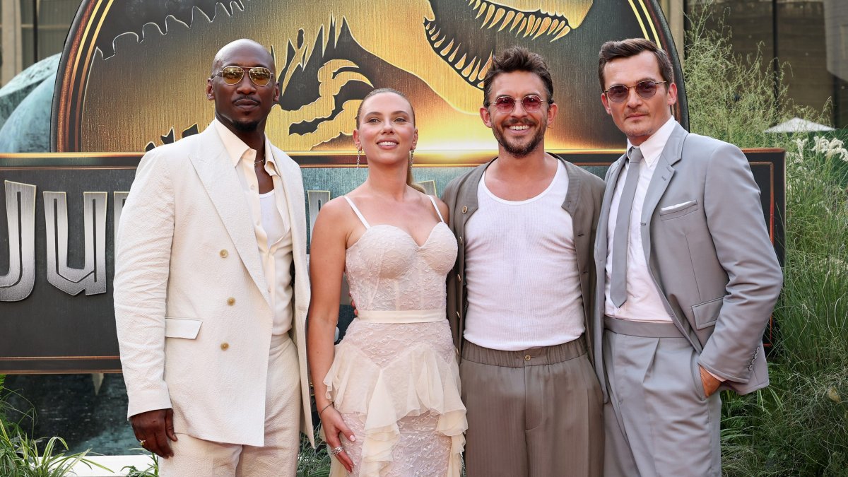 ‘Jurassic World Rebirth’ bites off $318M at global box office