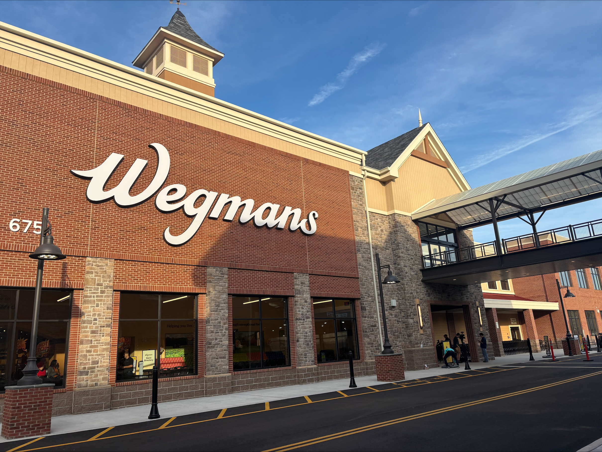 First Wegmans store in Connecticut opens today