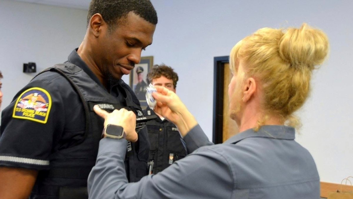 Jamaican Police Officer Agrees to Leave US After ICE Arrest