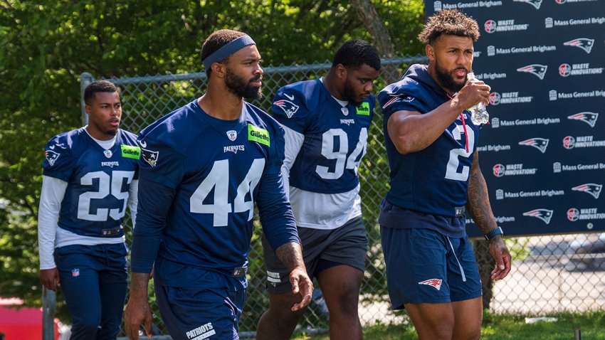 Patriots edge defenders K'Lavon Chaisson and Harold Landry