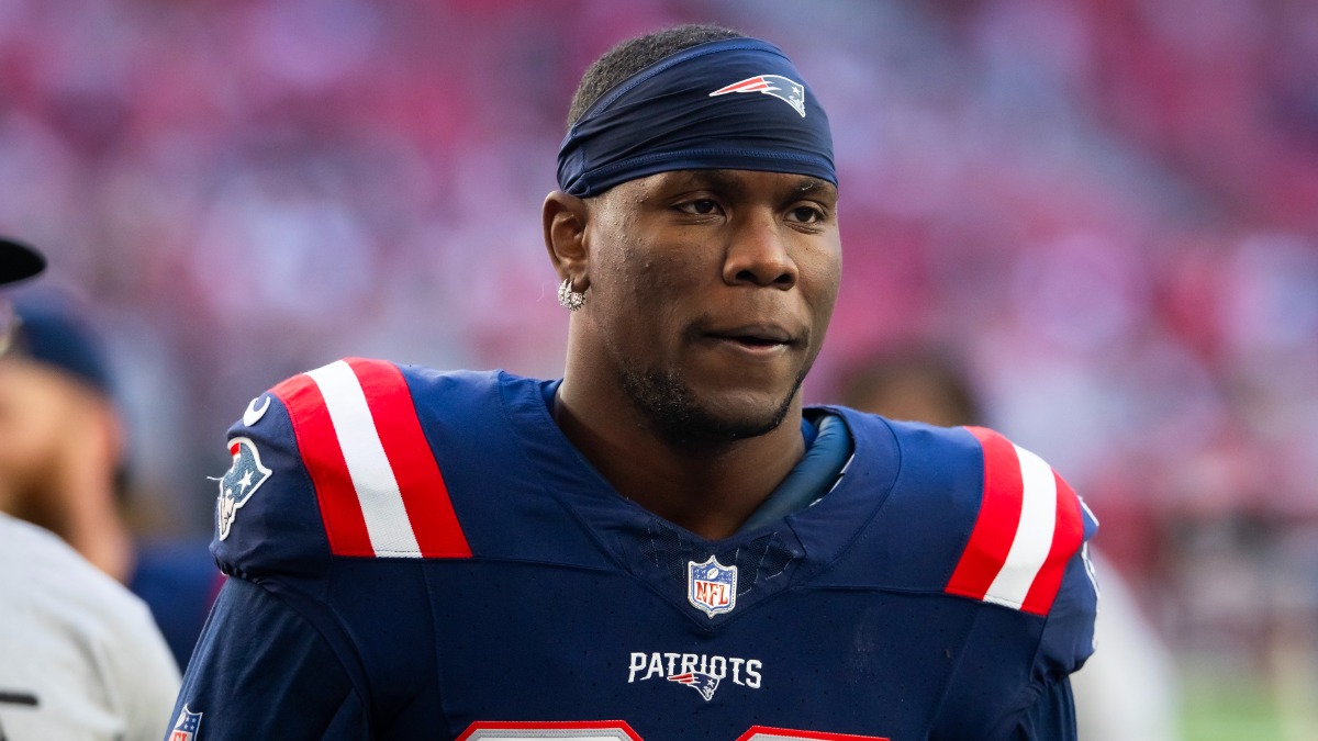 Patriots defender Keion White surpassed by K’Lavon Chaisson
