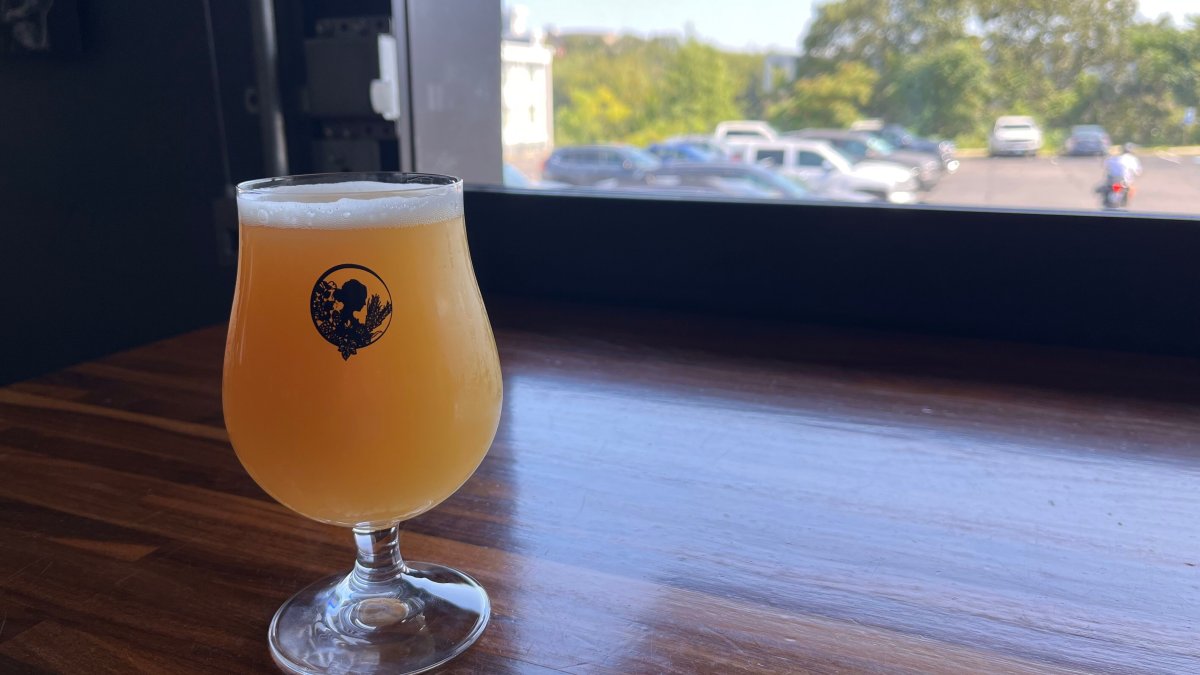 Local brewery moves its summer beer garden in Quincy