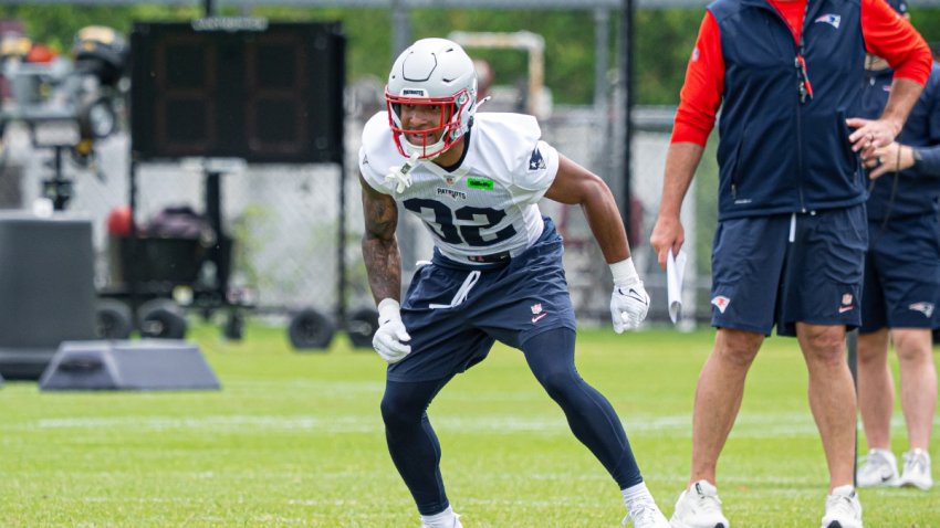 Patriots running back TreVeyon Henderson