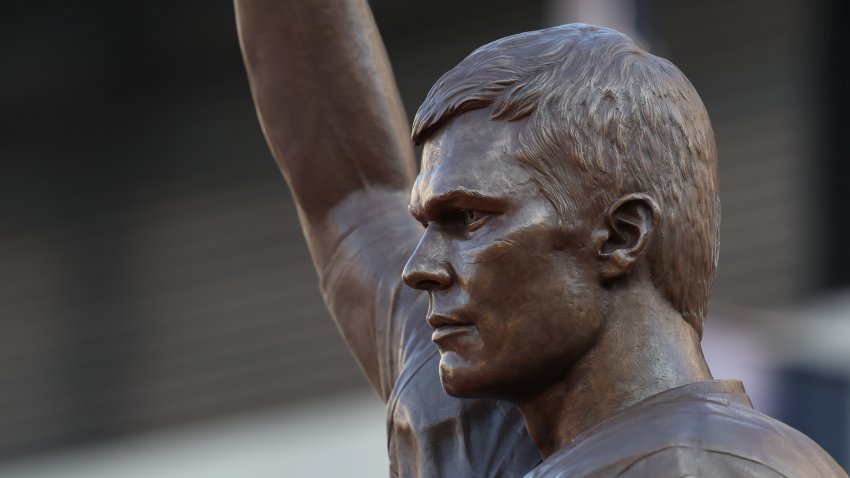 Tom Brady statue