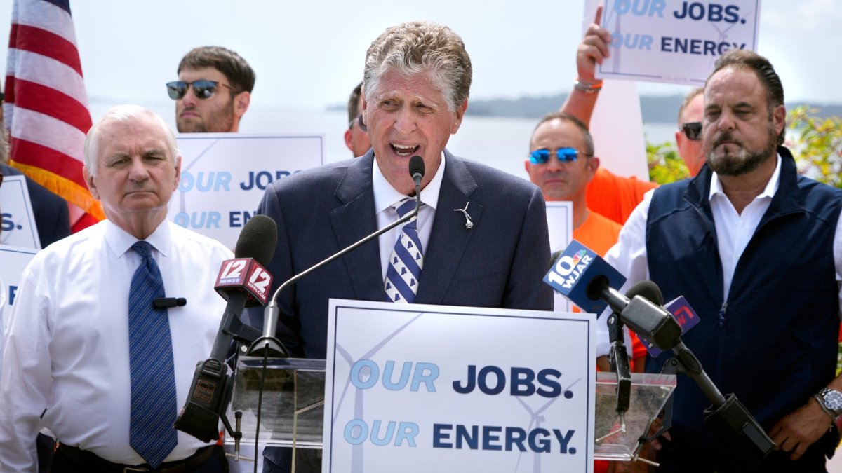 Healey, McKee among 5 governors calling on Trump to uphold offshore wind permits