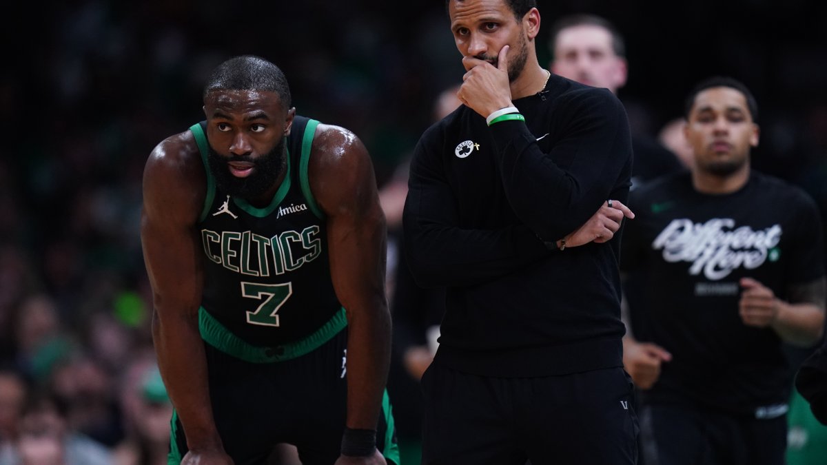 Celtics let season opener slip away, lose to Sixers 117-116