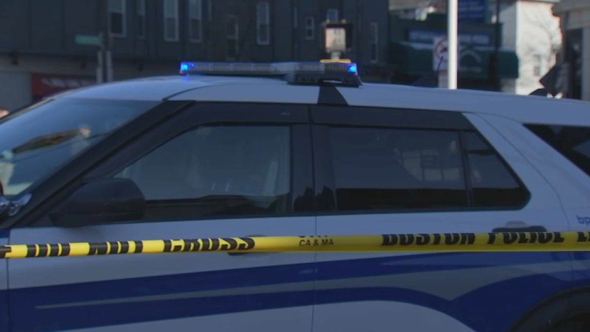 Explosive device worn by man detonates during Charlestown encounter with poli...
