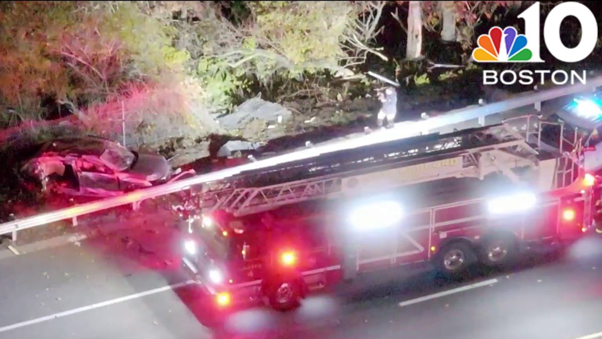 2 teens killed in overnight crash in New Bedford – NBC Boston