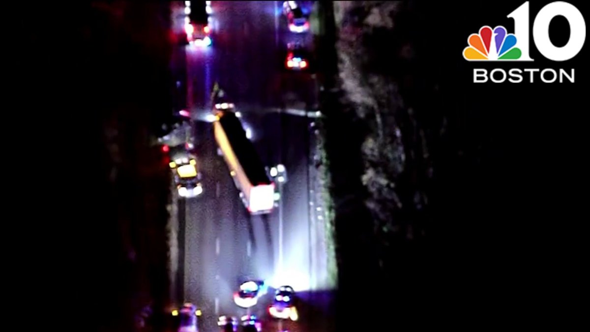 Crash shuts I-495 north in Andover – NBC Boston