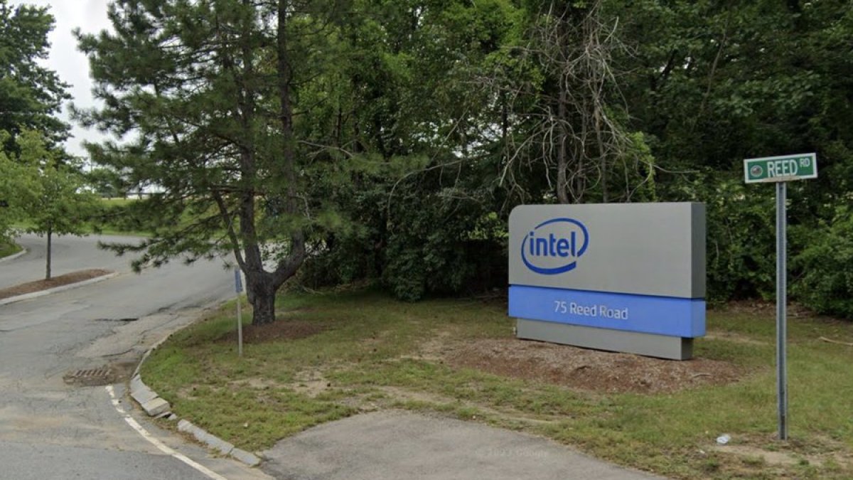 Massive warehouse plan returns to former Intel site – NBC Boston