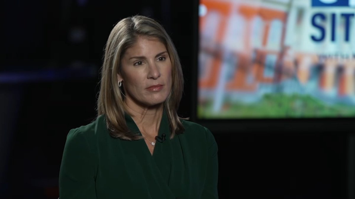 Image for @Issue sitdown: Trahan on Democrats' hopes for 2026