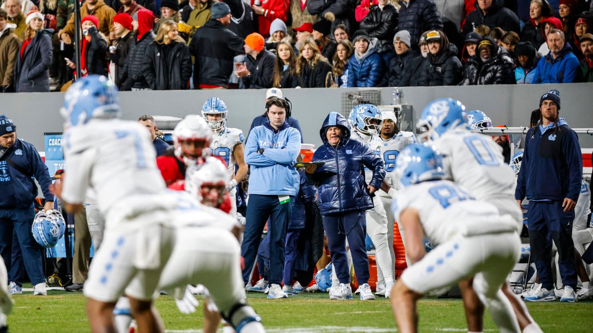 UNC loses 42-19 to NC State, as Bill Belichick finishes with 4-8 record in first college season