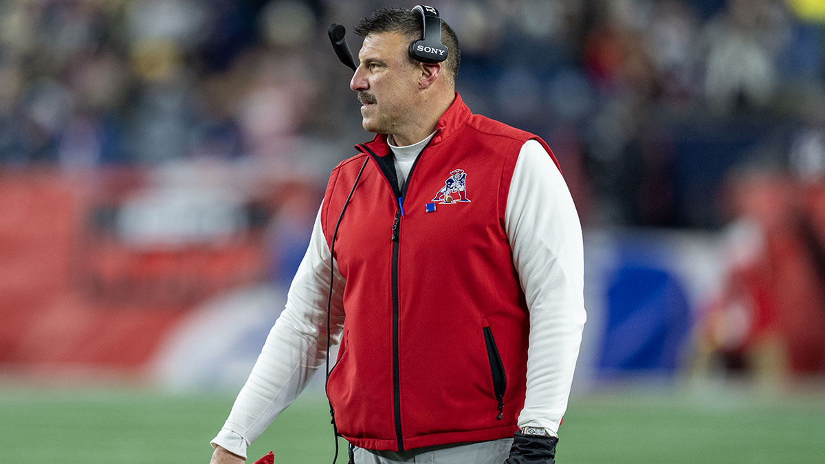 Curran: Vrabel's word choice shows the Patriots' bar has been raised