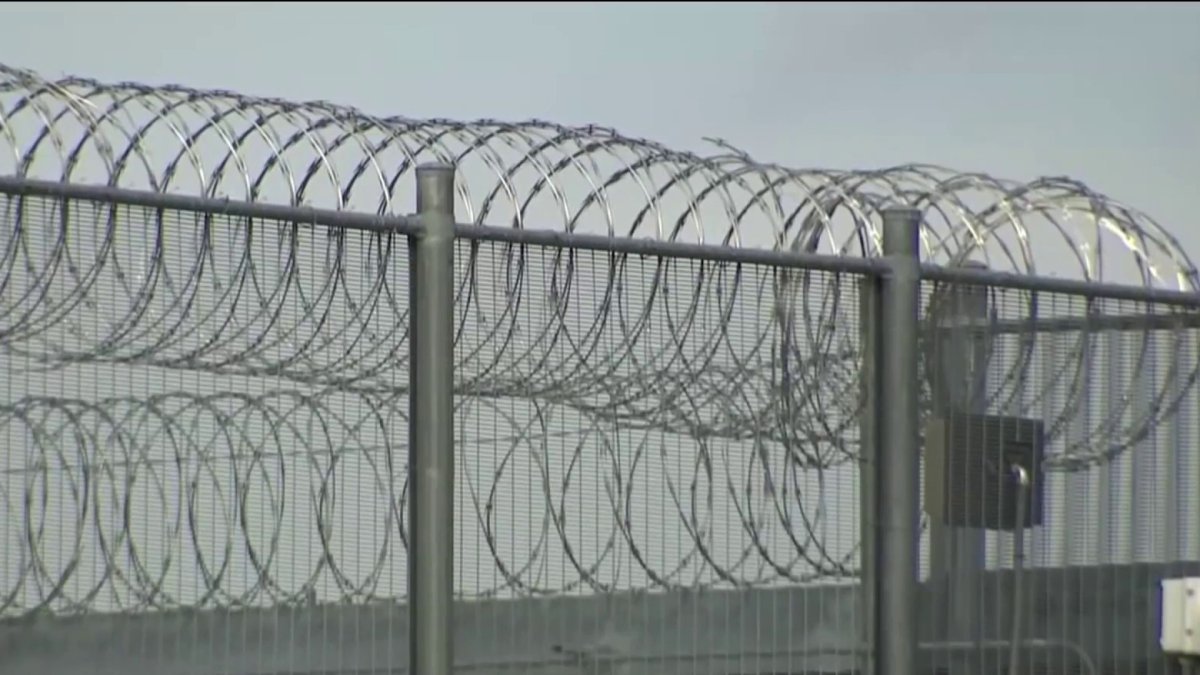 Report: ICE plans to house detainees in Merrimack, NH