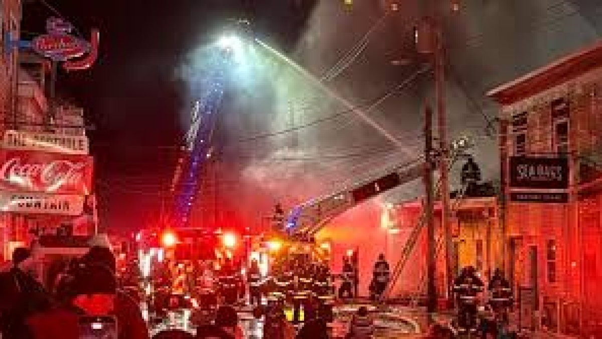 Massive fire in Portland's Old Port destroys building, damages businesses