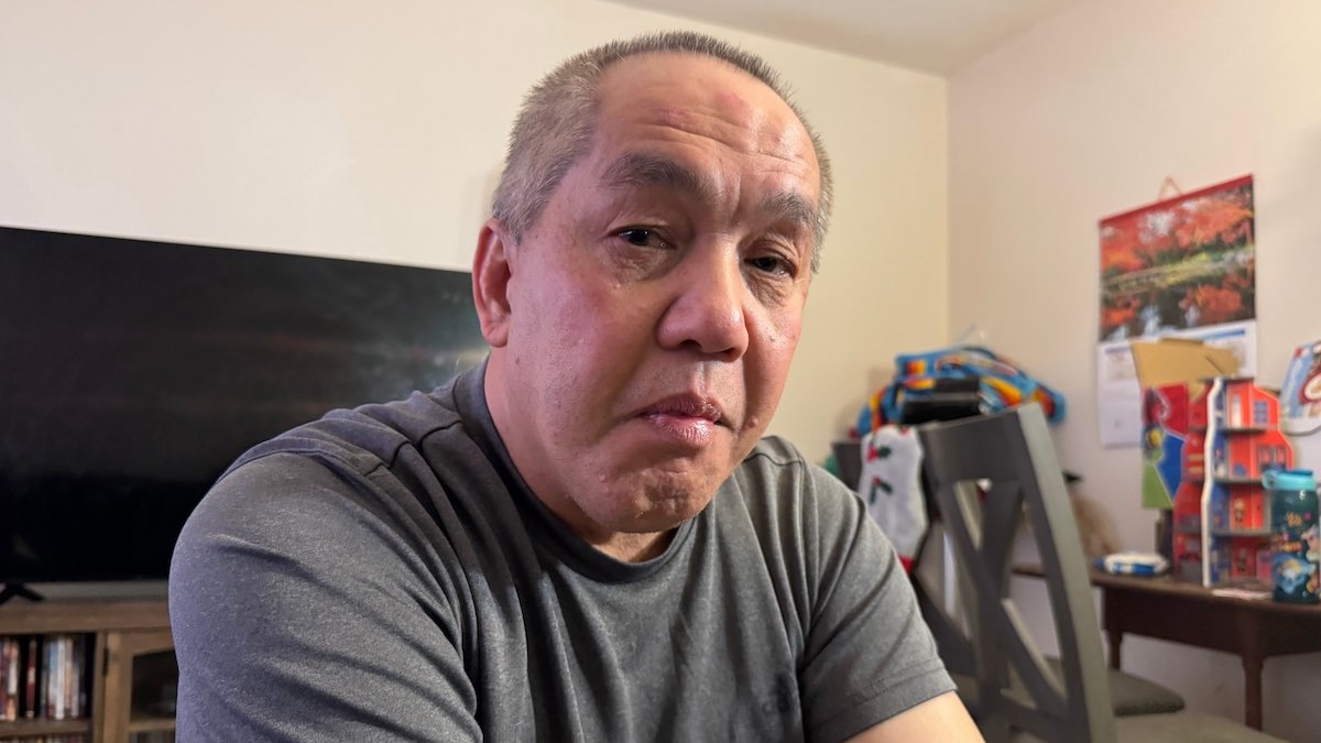 U.S. citizen says ICE took him from his Minnesota home in his underwear after warrantless search