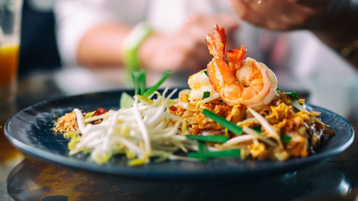 New Thai restaurant with ties to Cambridge spot to open in Allston