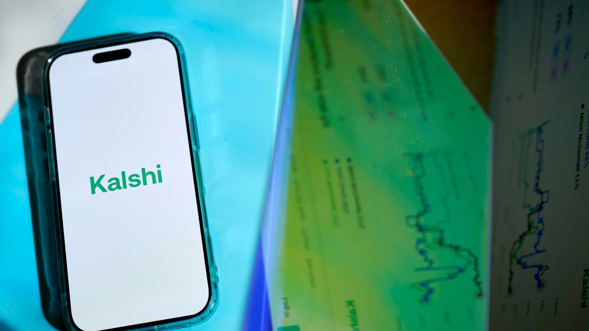 Judge orders online trading platform to stop taking sports action in Mass.