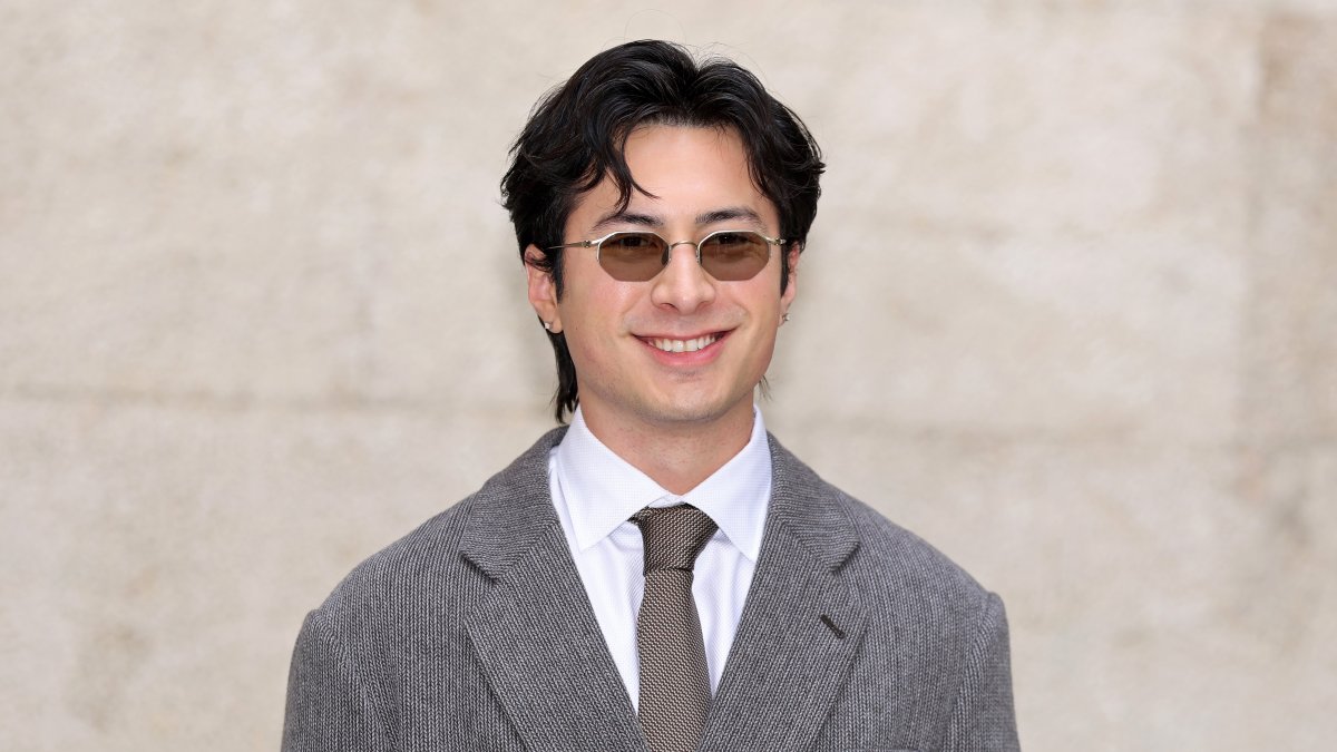 ‘Heated Rivalry' star Hudson Williams surprises real-life hockey player who came out