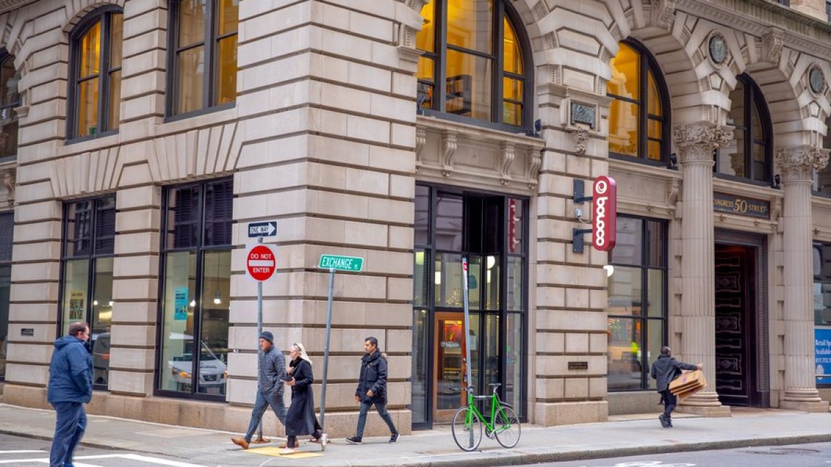 Four more Boston apartment conversions approved