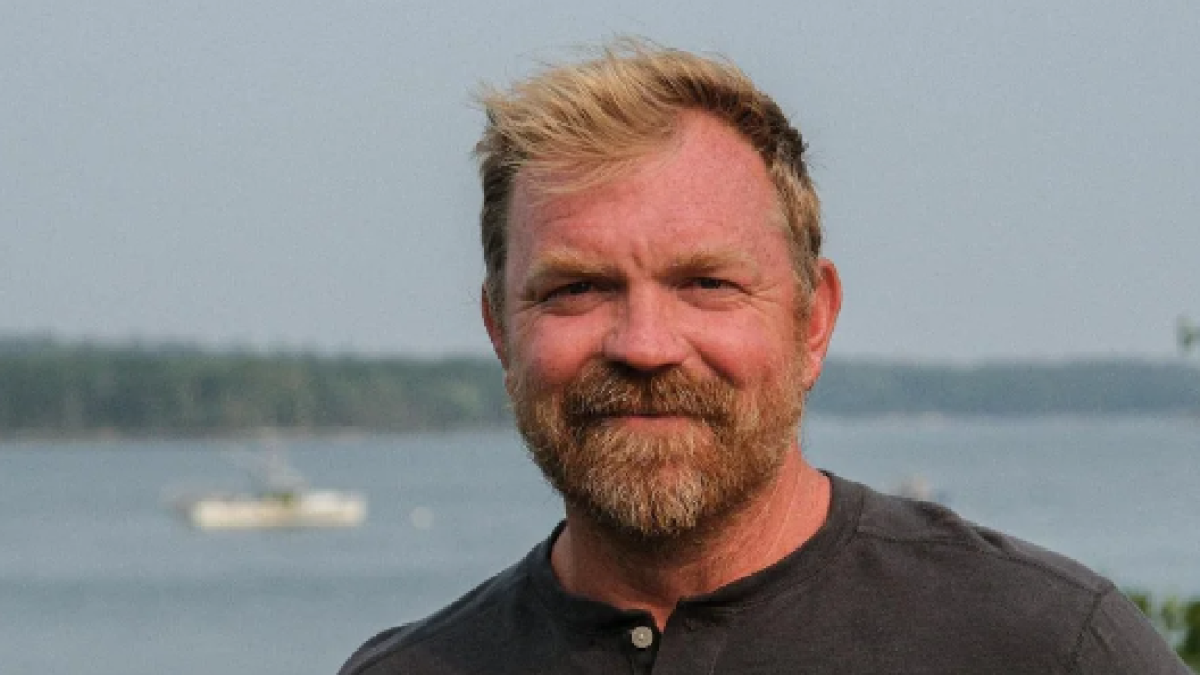 Maine candidate for U.S. Senate will travel to Norway with wife for IVF