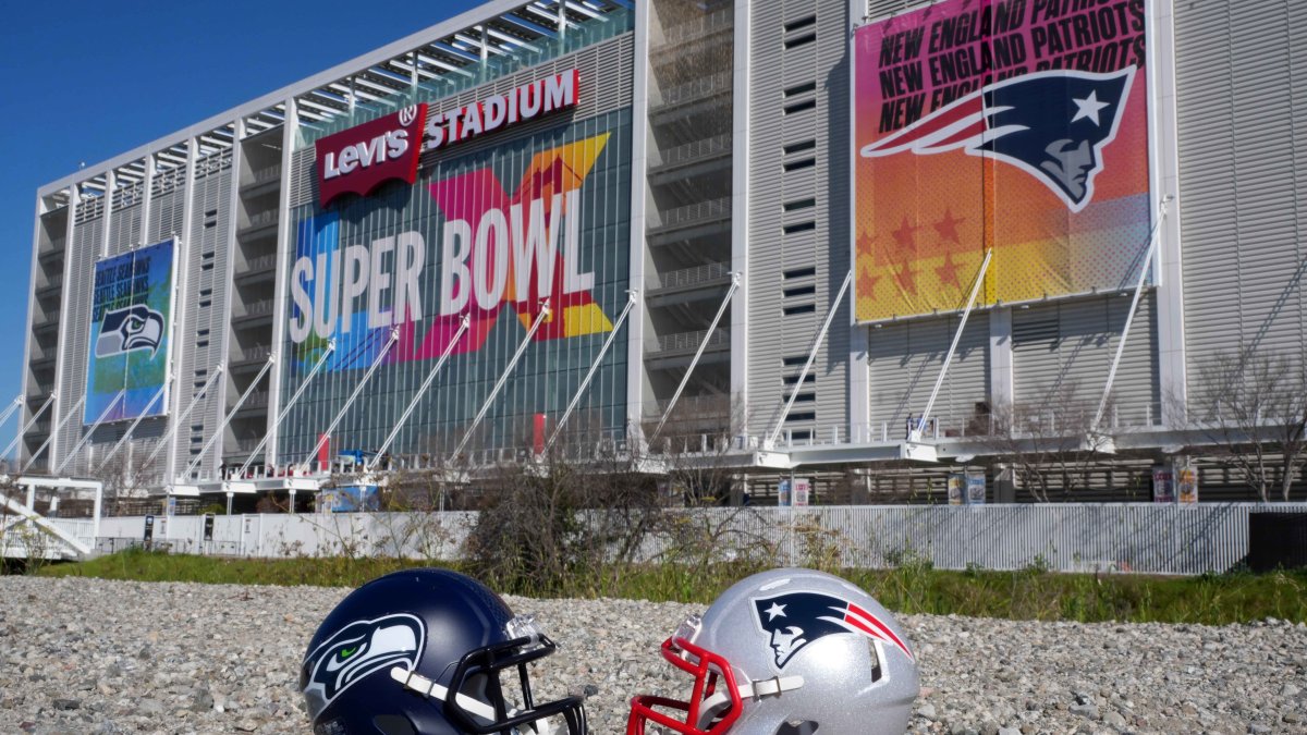 Healey betting on Patriots to win, makes food wager with Washington governor