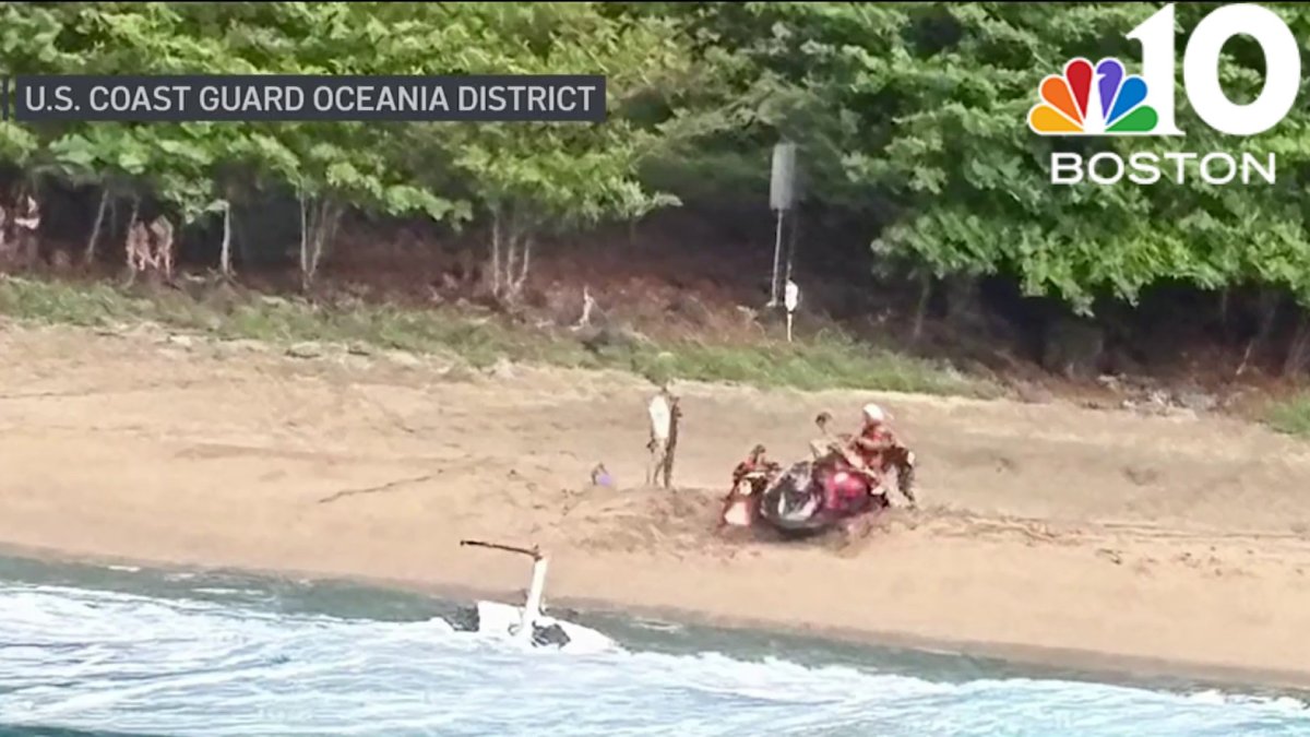 2 people from Mass. killed in Hawaii helicopter crash
