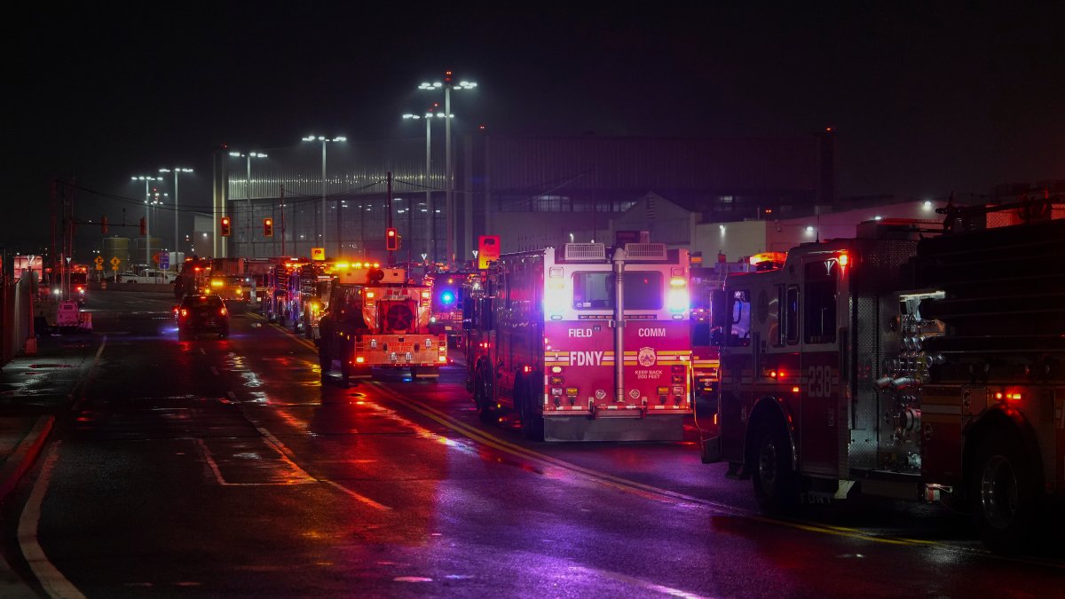 LaGuardia plane crash raises safety questions and impacts air travel
