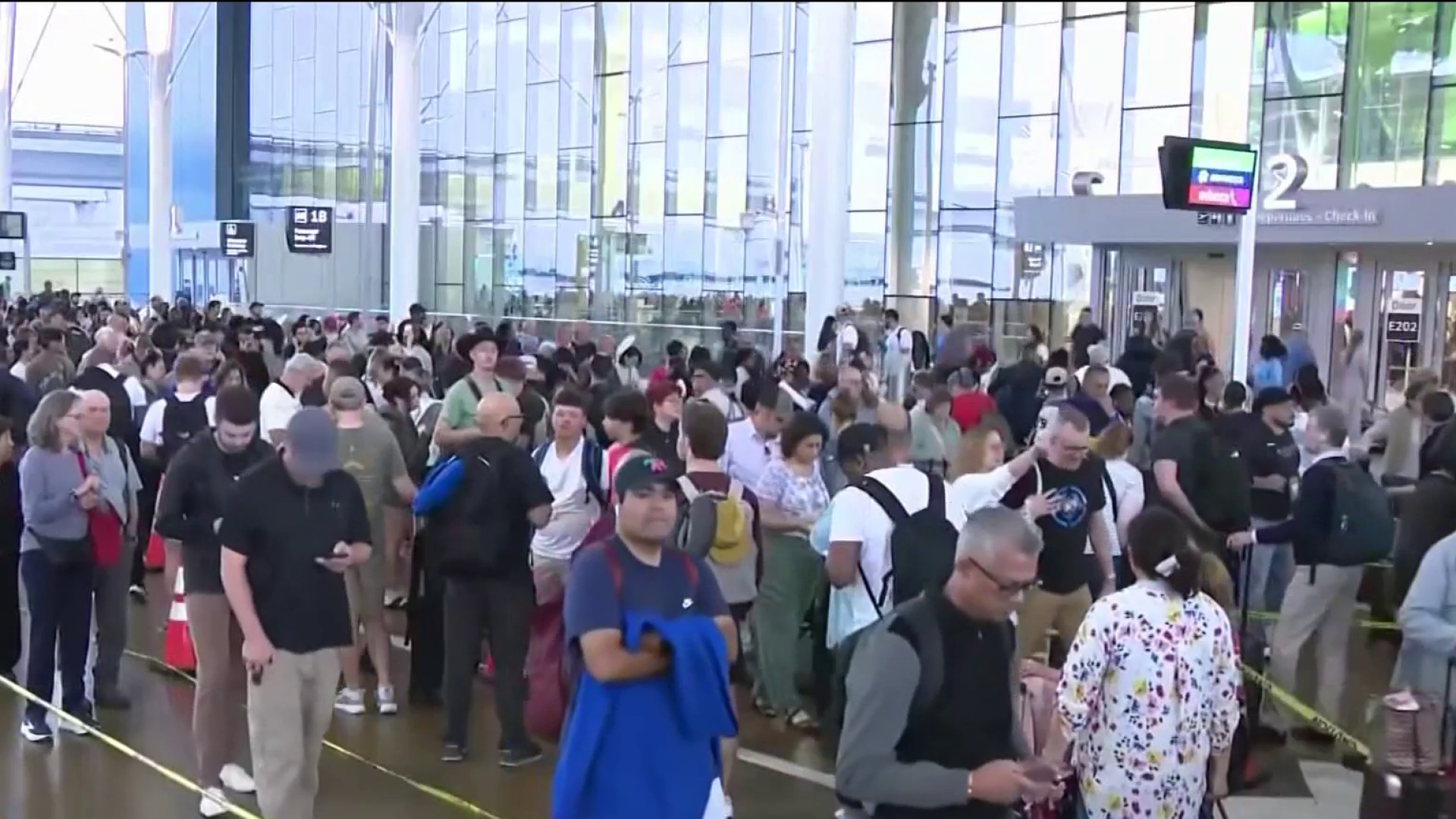 Pay for TSA workers expected today, but ICE remains in airports
