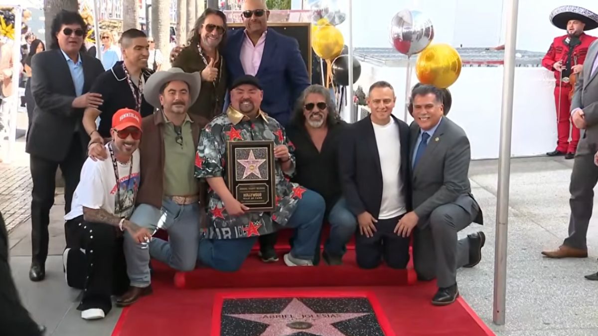 Fluffy Iglesias Gets Star on Hollywood Walk of Fame
